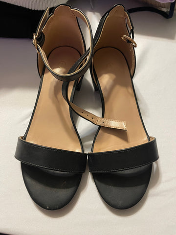 Girls Heels Size 1 - Used Once Great Condition